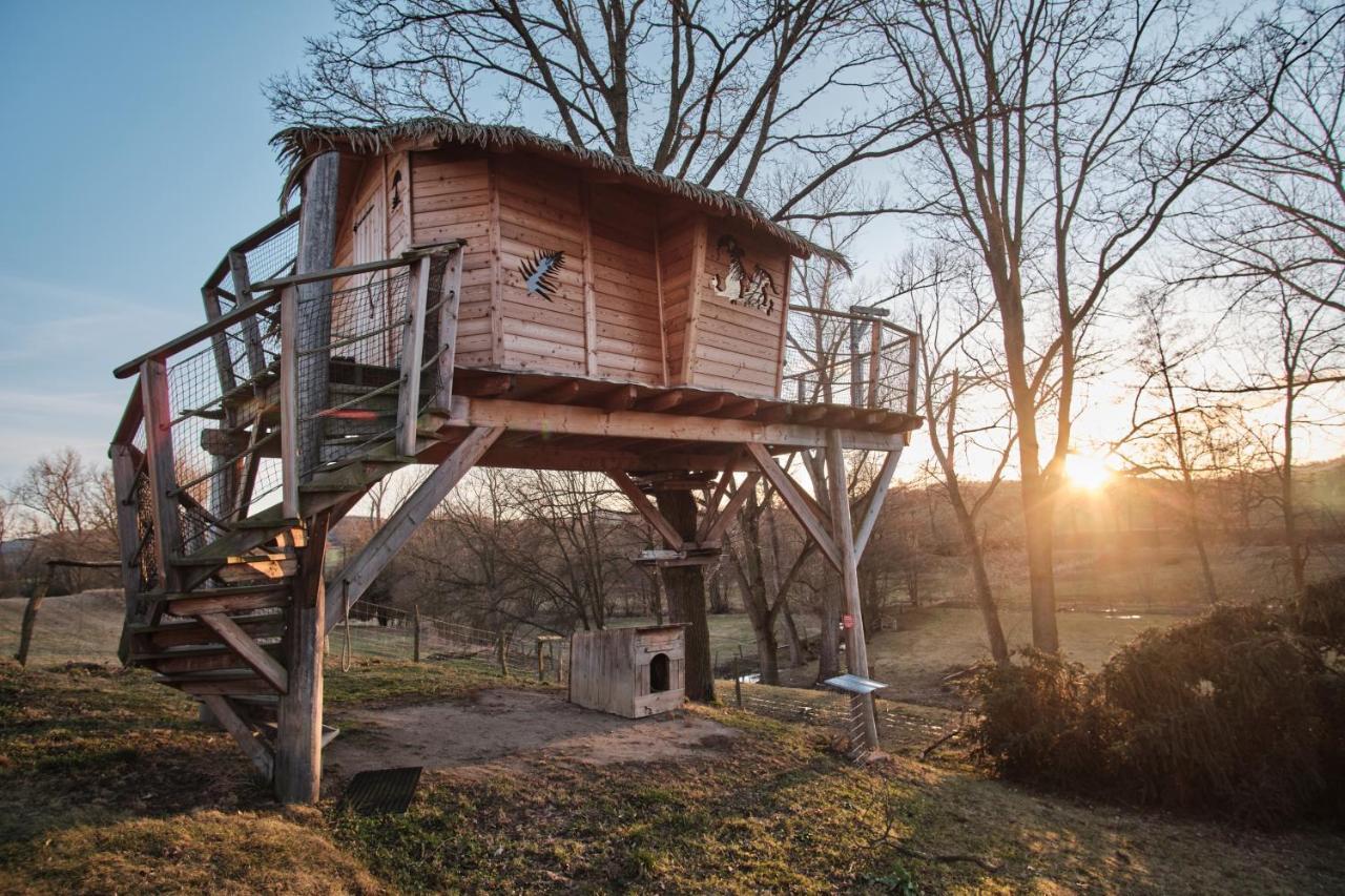 Treehouse Kremilek Villa Jesenice  Екстериор снимка