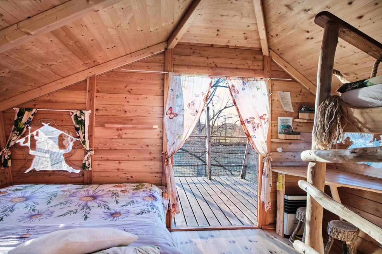 Treehouse Kremilek Villa Jesenice  Екстериор снимка